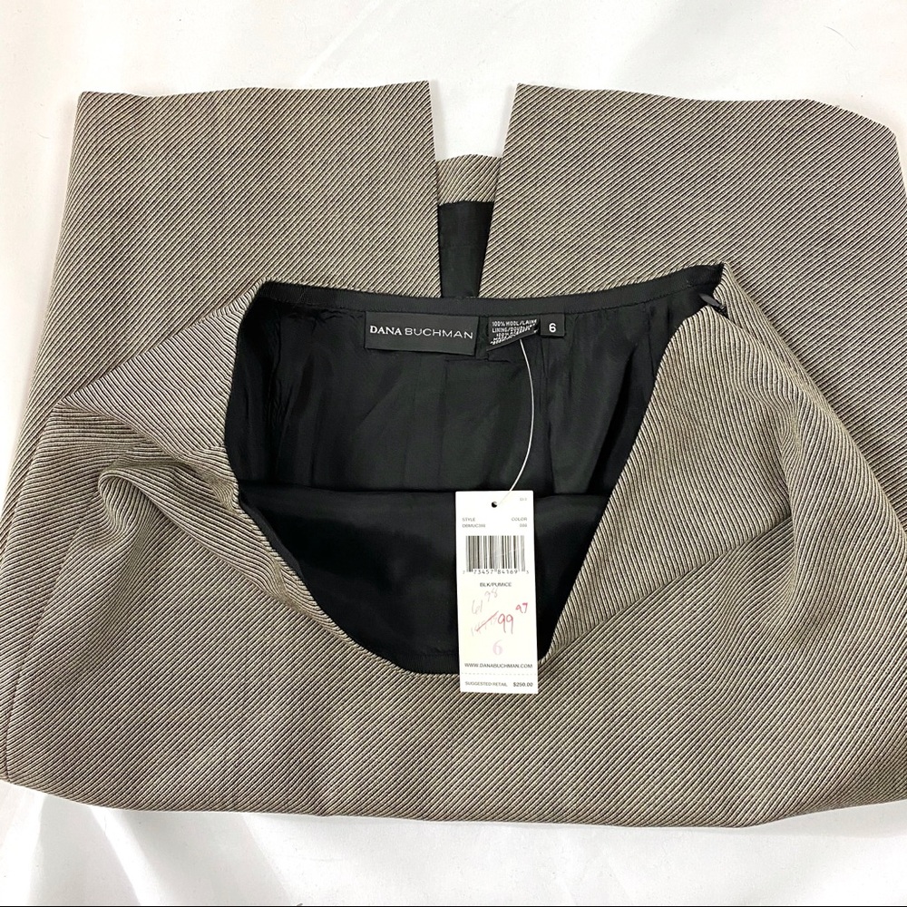 NWT Dana Buchman Wool Skirt size 6
